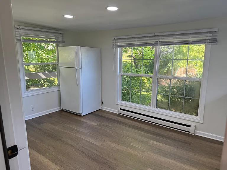 Laundry/Bonus Room