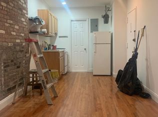 189 E 3rd St #1D, New York, NY 10009
