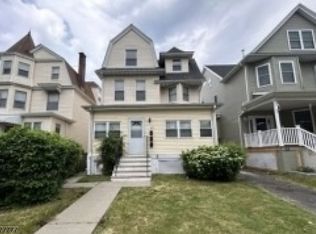 90 N 18th St, East Orange, NJ 07017