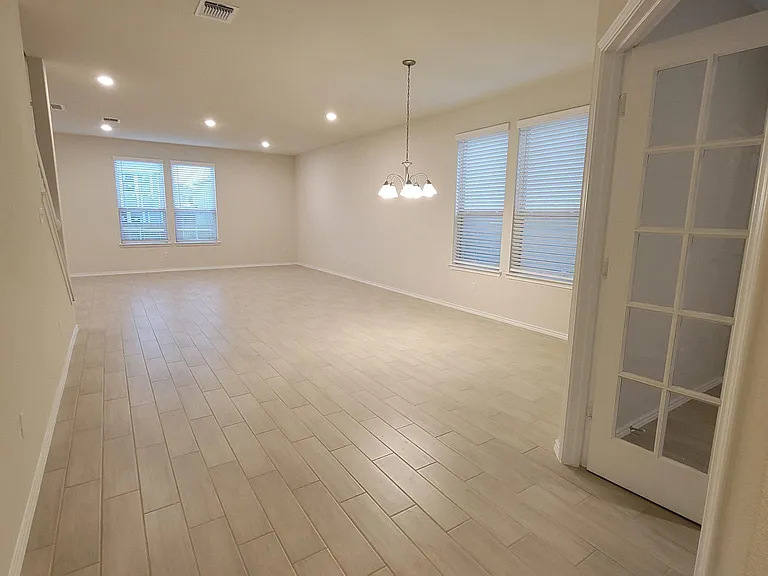509 Black Alder St — Photo 13