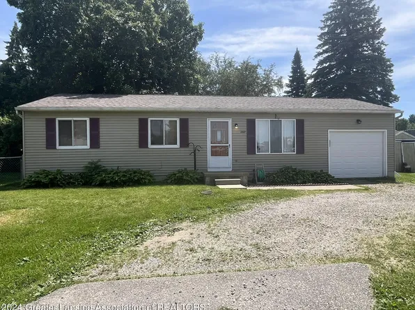 2881 W Britton Rd, Perry, MI 48872