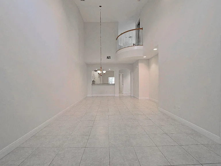 1645 Baseline Ln — Photo 6