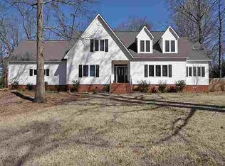 601 Robin Hood Ln, Anderson, SC 29621