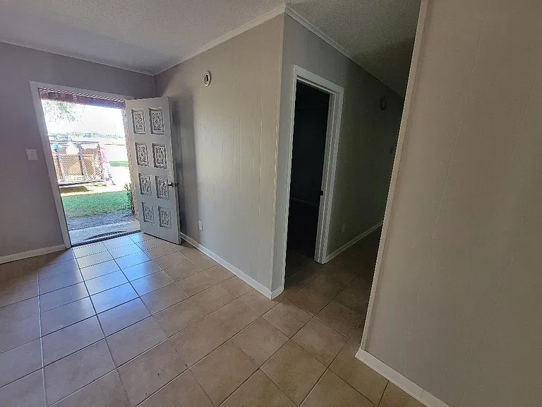 1803 W Keysville Rd — Photo 14