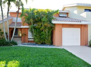 20982 Estada Ln, Boca Raton, FL 33433