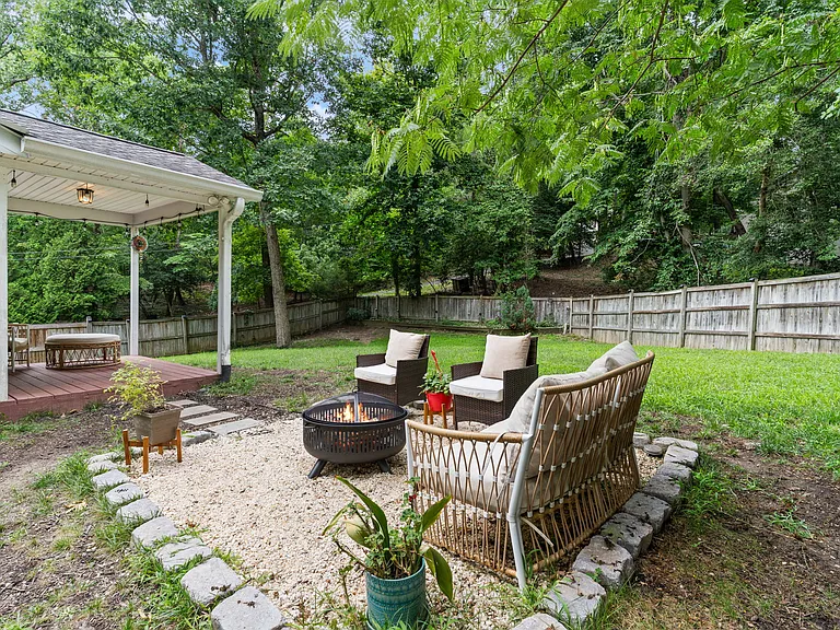 12418 Red Rock Ct — Photo 22