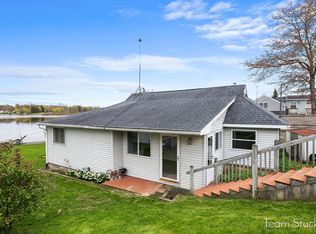 721 Thompson St SW, Stanton, MI 48888