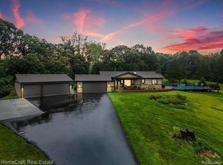 2800 McKeachie Rd, White Lake, MI 48383