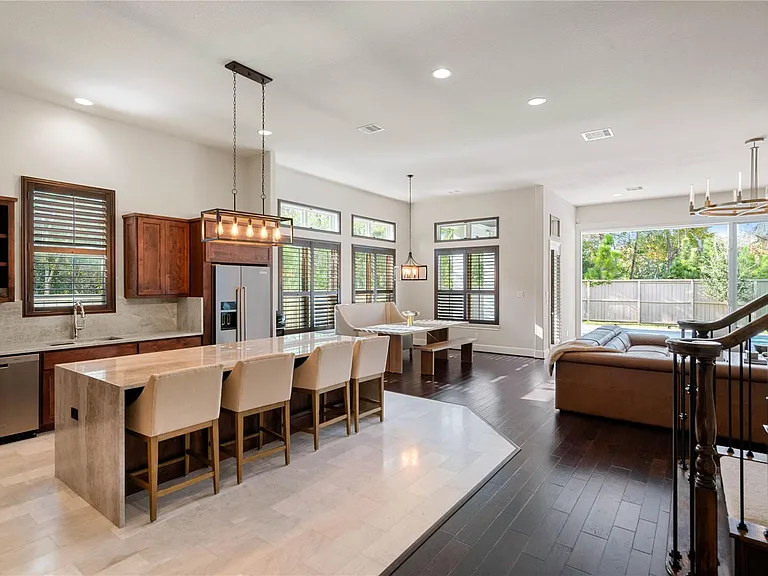 7 Valley Cottage Pl — Photo 15