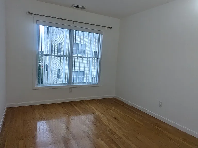 84 Aborn St #1303 — Photo 6