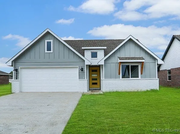10037 E 132nd St S, Broken Arrow, OK 74014