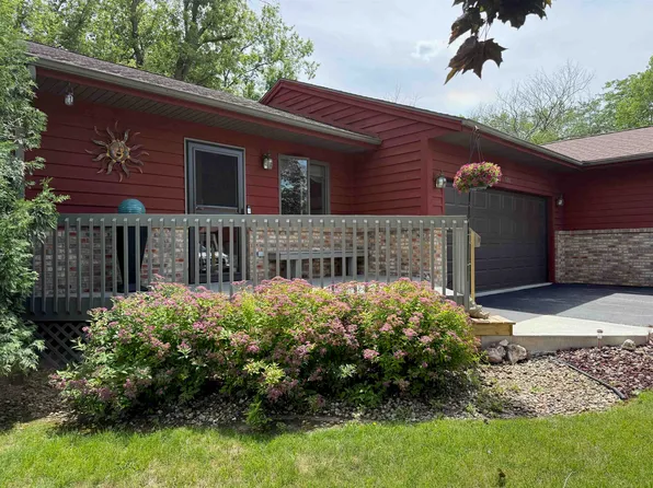501 Allen St, Cambridge, WI 53523