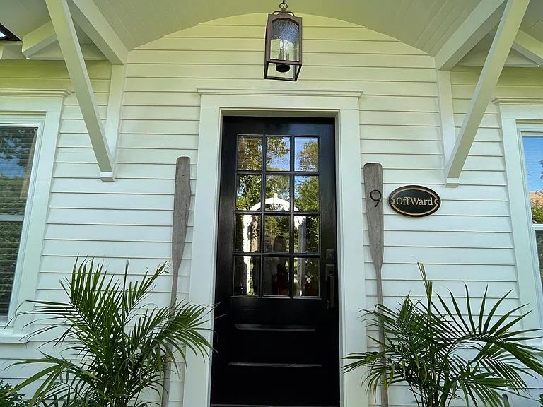 9 Tyson Rd — Photo 1