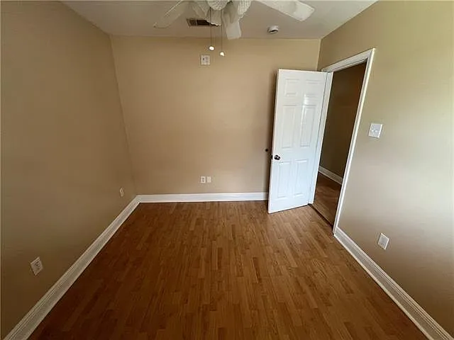 1008 Community St — Photo 12