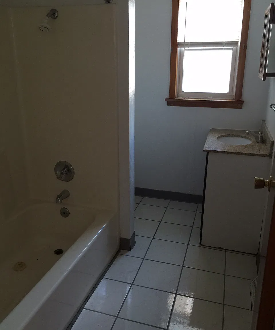 232 Marne Ave — Photo 3