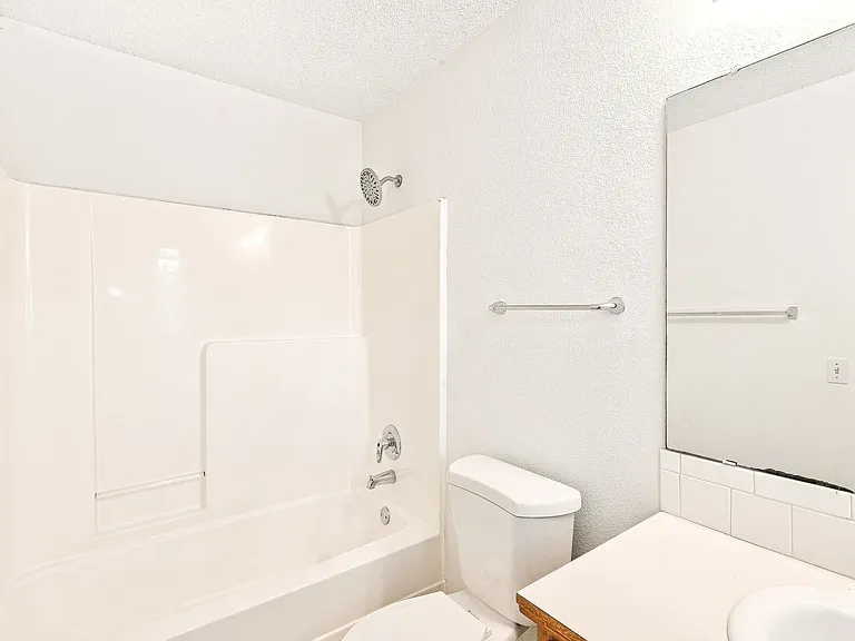 4278 W Patrick St — Photo 11