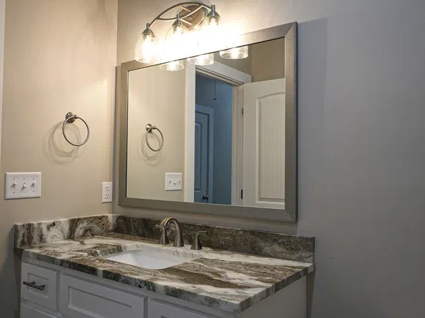 1356 Summer Cir SW, Moultrie, GA 31768