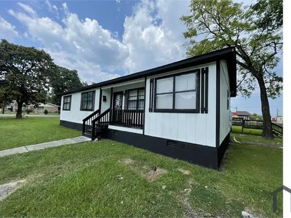 3221 25th Ave N, Birmingham, AL 35207