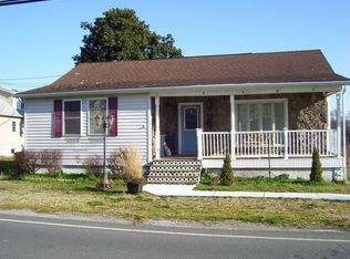 9216 N Point Rd, Fort Howard, MD 21052