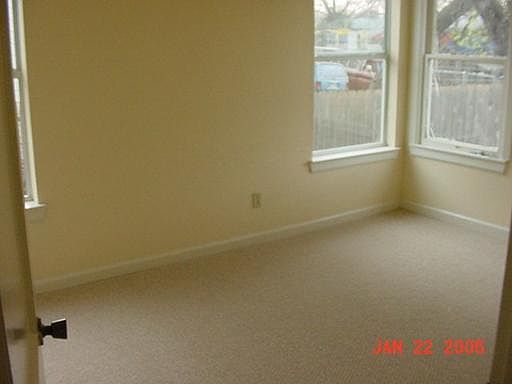 2nd image of 206 WAKE FOREST DR