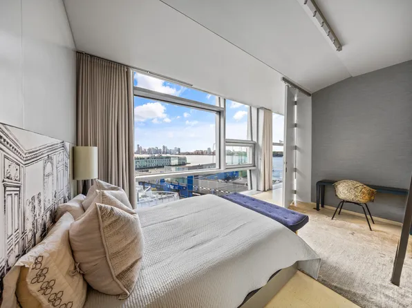 100 Eleventh Avenue image 10 of 18