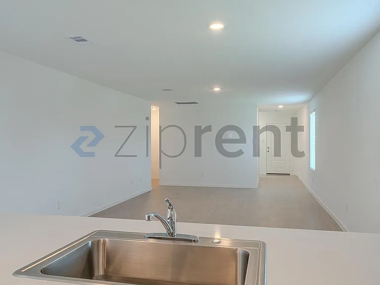 16850 Spotted Oak Dr — Photo 13