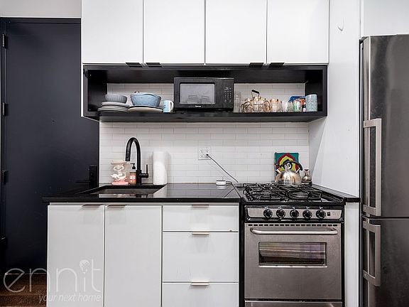 4th image of 205 Johnson Ave APT 1R