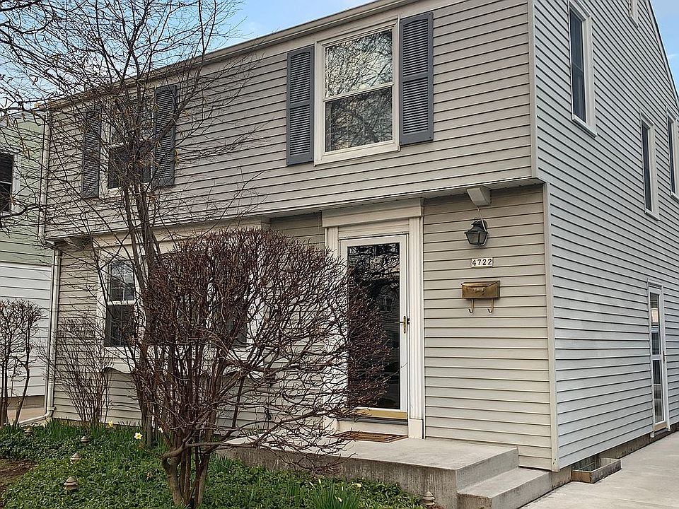 Whitefish Bay Colonial