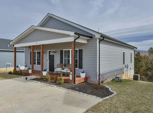 65 Triple Crown Dr, Lexington, VA 24450