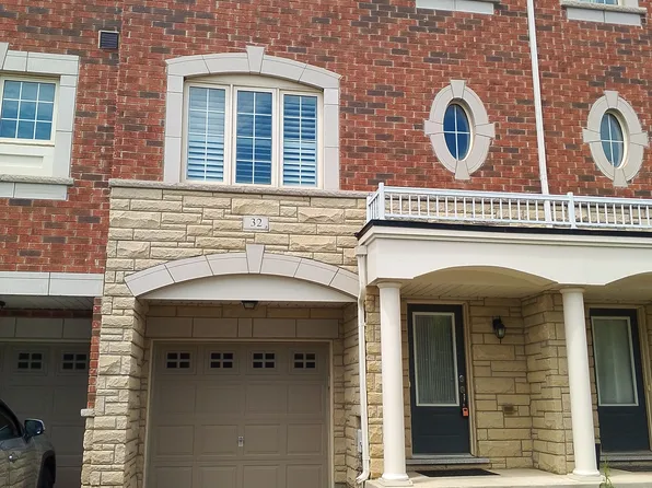 32 Aspen Hills Rd, Brampton, ON L6Y 6E4