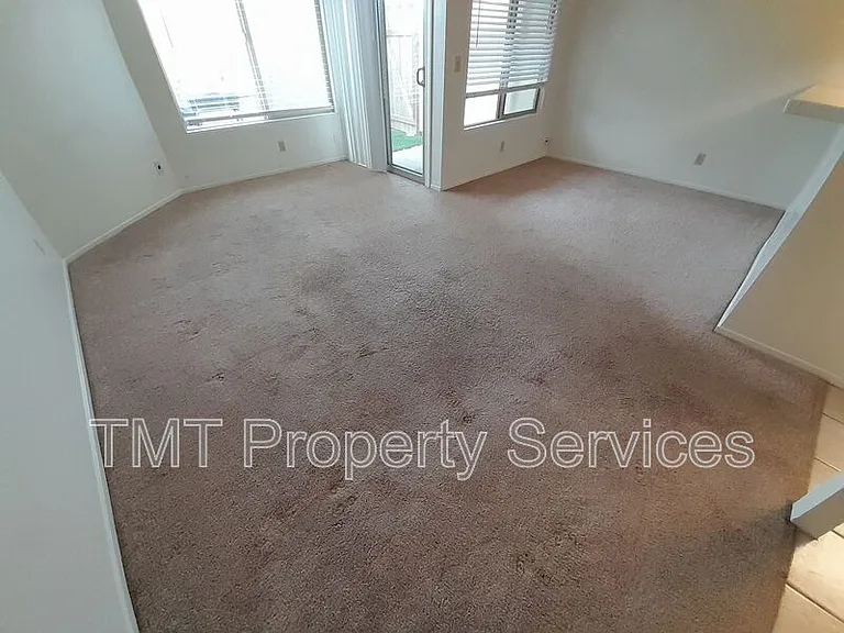 413 E Rice Ranch Rd — Photo 7