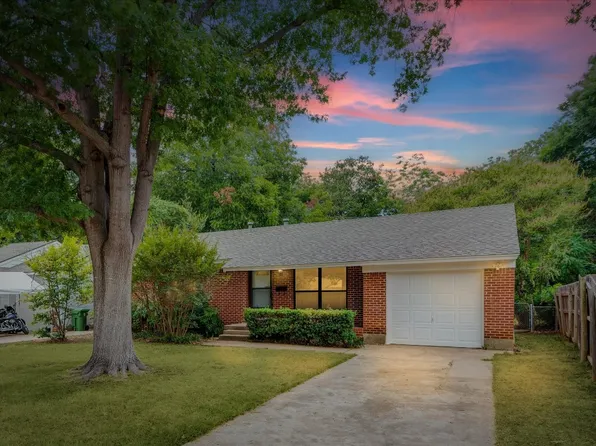 1806 Oak Tree Ln, Arlington, TX 76013