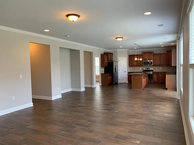 2709 Scarecrow Way — Photo 8