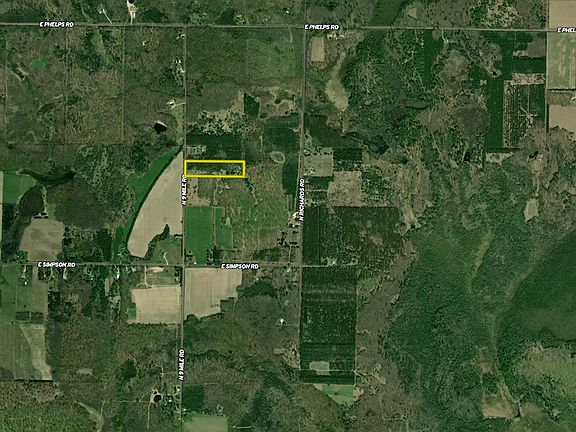 3rd image of 7404 N Nine Mile Rd