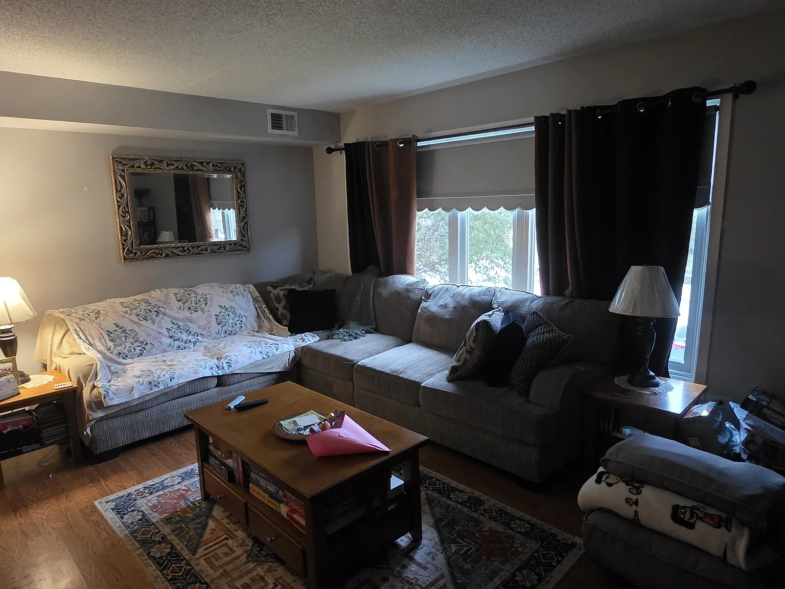 2 bed, 1200 sqft, $1,750 — Photo 2