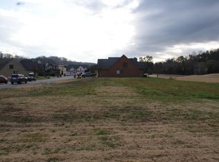 170 Augusta Ln, Lenoir City, TN 37772