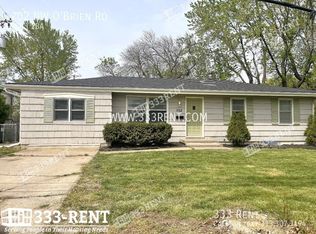 702 NW Obrien Rd, Lees Summit, MO 64063