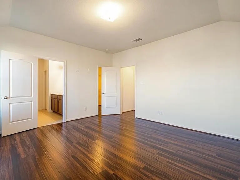 9439 Grand Spark Dr — Photo 12