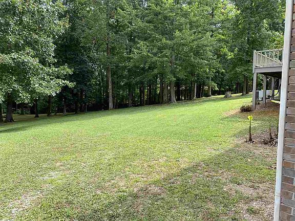 3rd image of 1538 Sherwood Dr