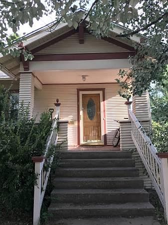 1st image of 616 E Fremont St #Upstairs