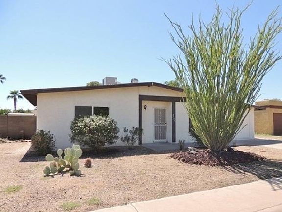 3rd image of 5541 W Angela Dr