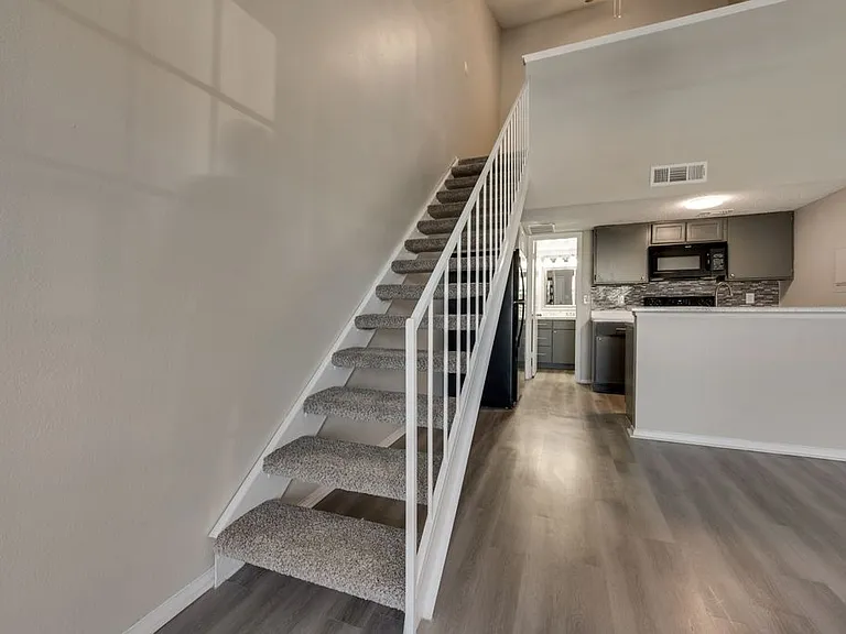 1217 Pecan Square Dr #222 — Photo 10
