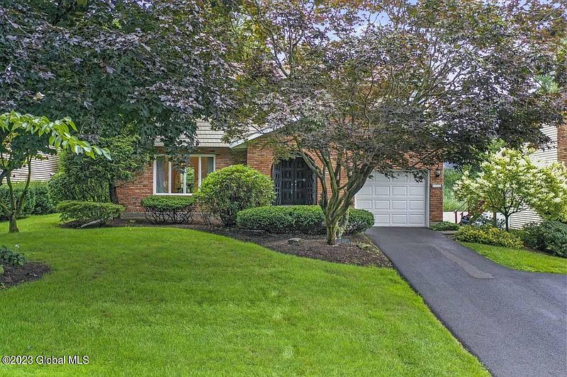 2nd image of 156 Milner Avenue
