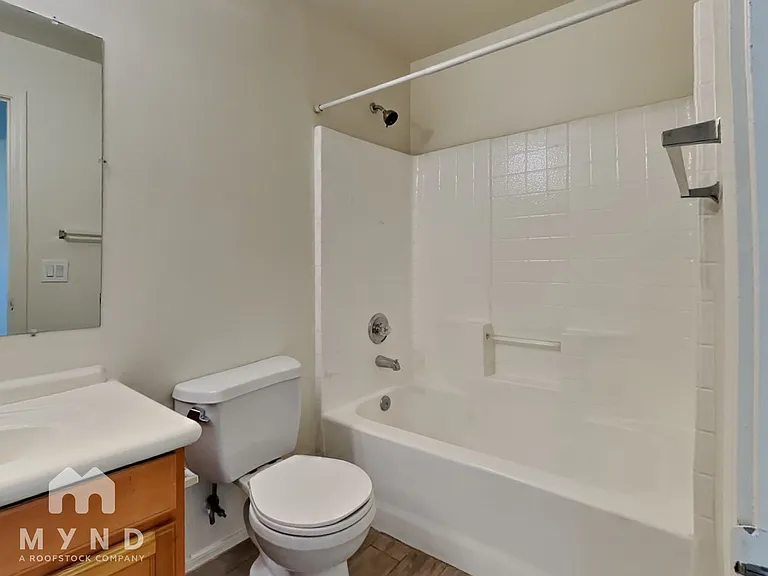 3745 W Medlock Dr — Photo 16