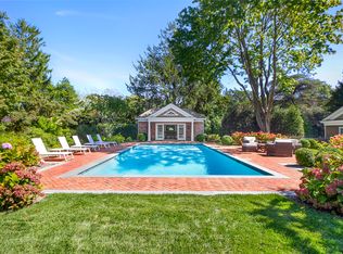445 Hill St, Southampton, NY 11968