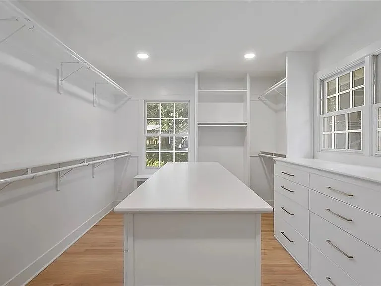 8105 Rosewood Dr — Photo 26