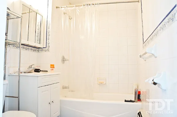 Rented by J Misrahi Realty Corp | media 30