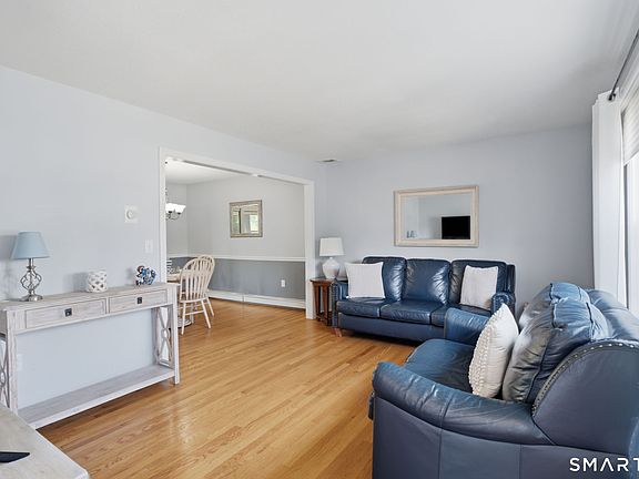 4th image of 157 Harris Drive