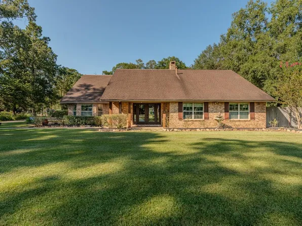 13470 Thousand Oaks Dr, Beaumont, TX 77713