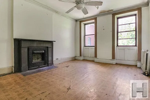 Sold by Harlem Lofts | media 5